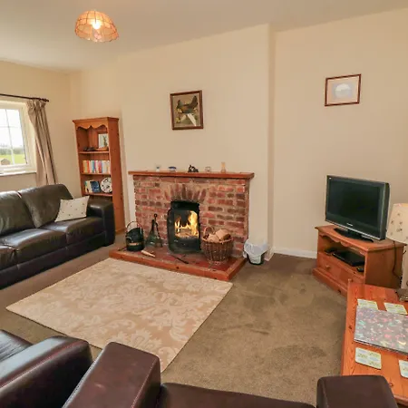 Bellafax * Kirby Misperton