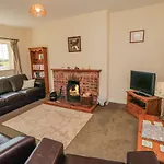Bellafax * Kirby Misperton